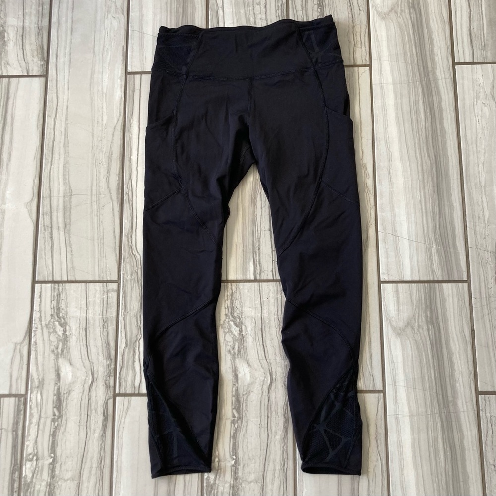 Lululemon leggings. EUC like new